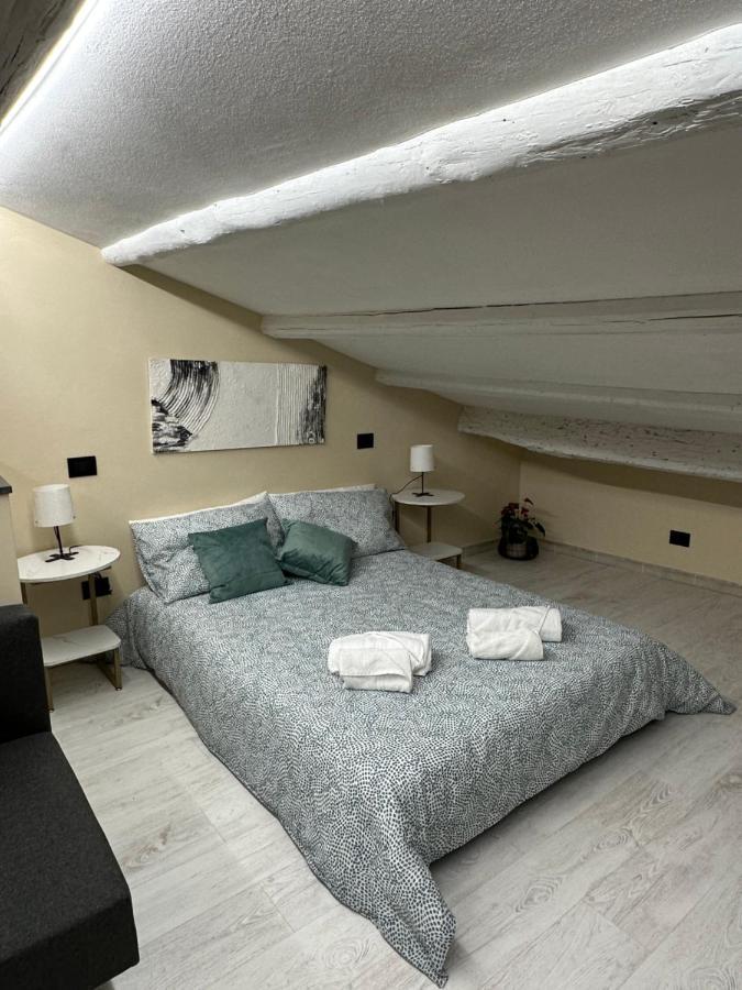 Olinad Rooms Castelbuono  Exteriör bild