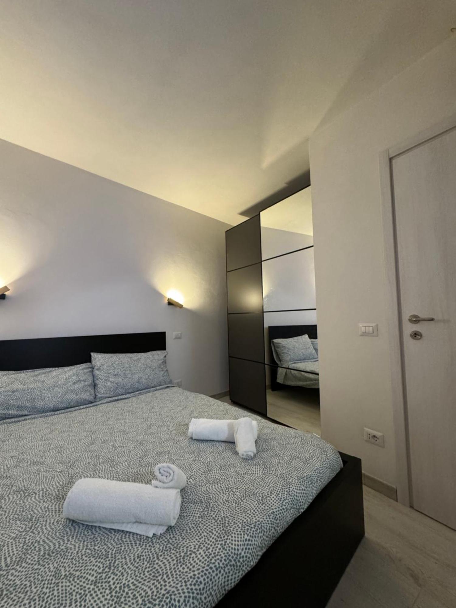 Olinad Rooms Castelbuono  Exteriör bild