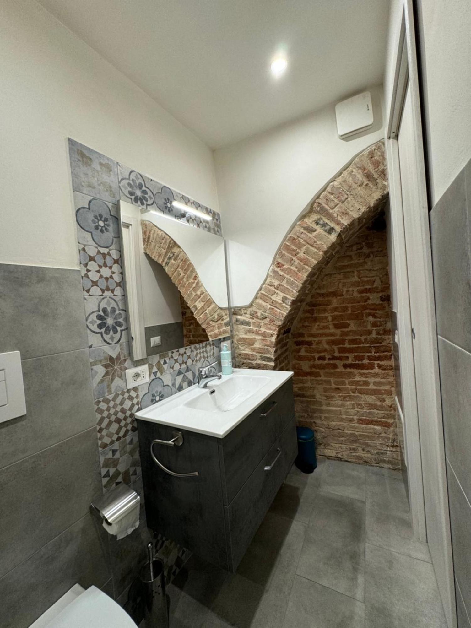 Olinad Rooms Castelbuono  Exteriör bild